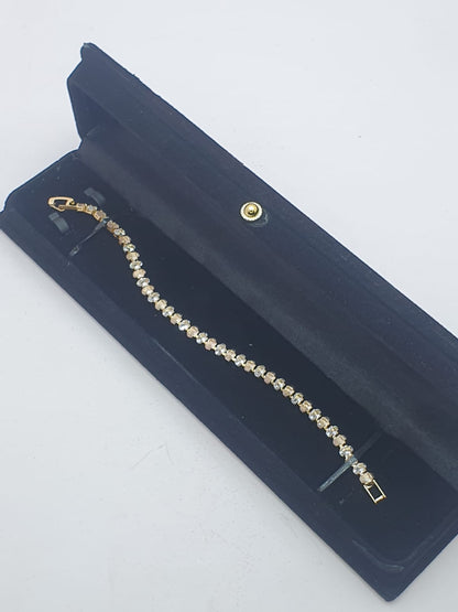 🌙✨ Eid Jewelry Deal – Pack of 7 (For Girls)