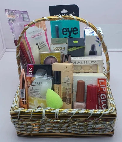 💄 Cosmetic Deal Box – Pack of 24 (Complete Beauty Bundle)