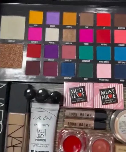 💄 Cosmetic Deal Box – Complete Beauty Set Only in 4000!