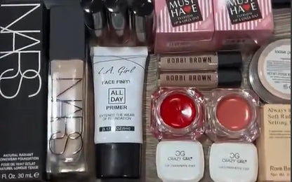 💄 Cosmetic Deal Box – Complete Beauty Set Only in 4000!